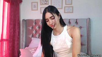 Webcam Spy 39 - Teen Show Pussy