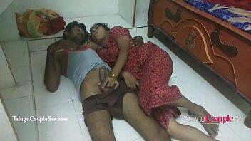 Romantic Telugu couple Khooni Jaljala-userbb.com